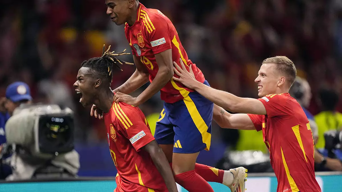 Espanha Conquista Tetracampeonato da Eurocopa com Vitória Sobre a Inglaterra